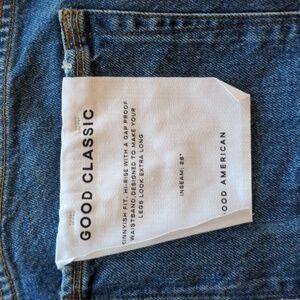 Good American Good Classic Jeans
